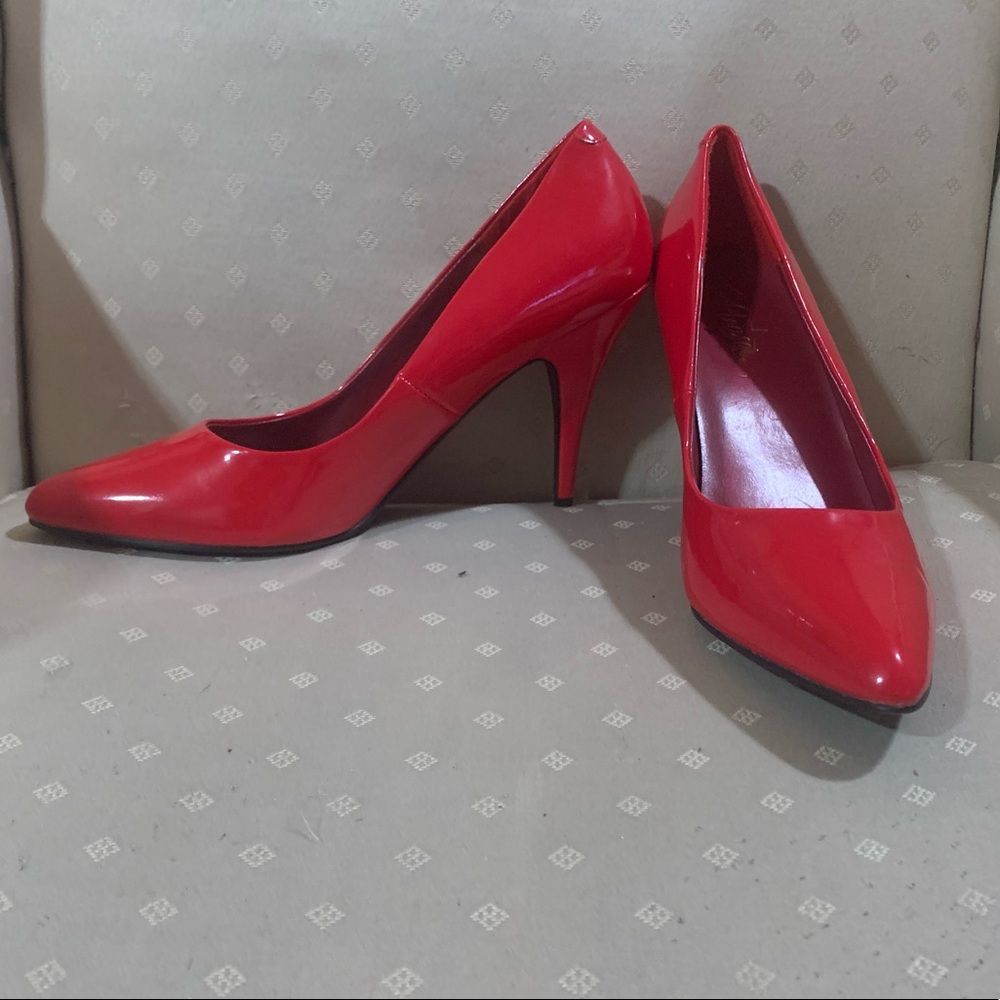 Red patent Pleaser Pumps/high heels